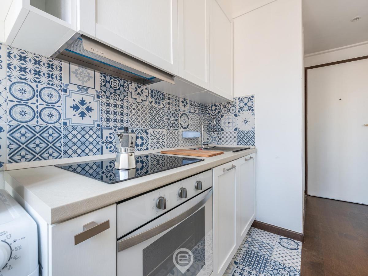 The White Studio Кальяри Экстерьер фото